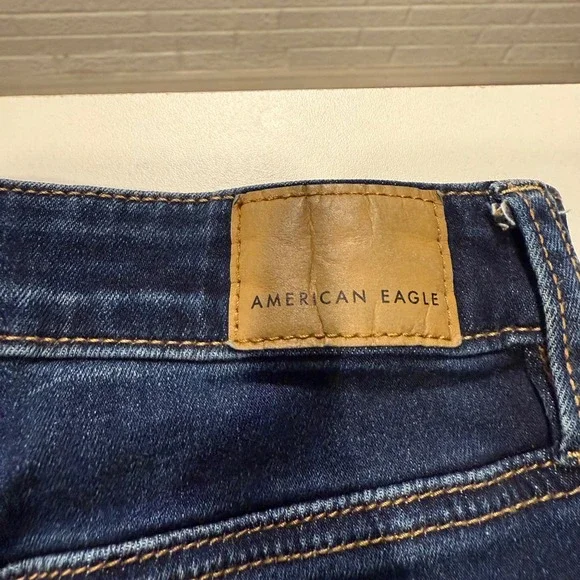 American Eagle Outfitters Women's High Waisted Ripped‎ Skinny Jeans Dark Wash 8 - Picture 4 of 6